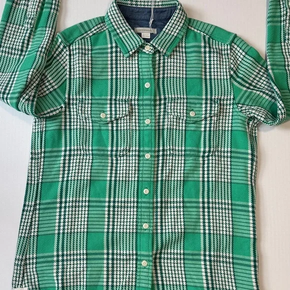Outerknown Green Checkered Casual Shirt - Picture 3 of 9